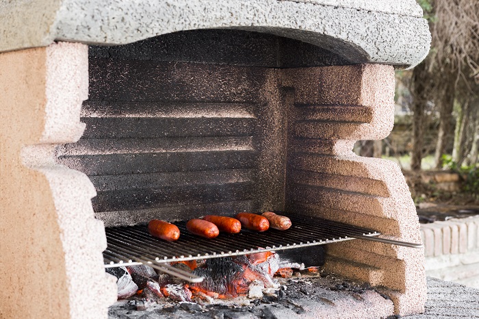 Wszystko o grillu murowanym idealnym do ogrodu