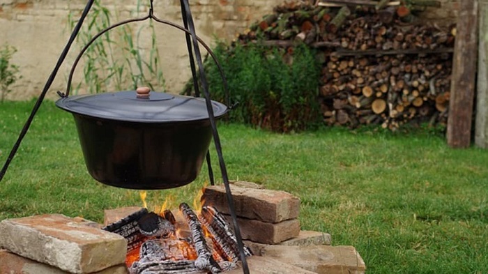 kociołek na ognisko