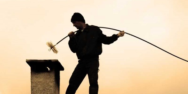 Ile zarabia kominiarz?