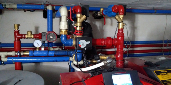 Zawór czterodrogowy schemat