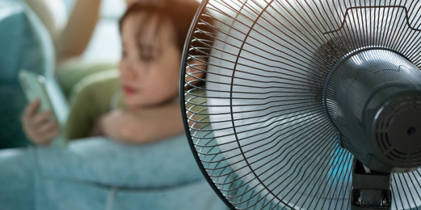 Jak wybrać najlepszy wentylator stojący?