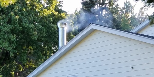 Jak wykonać czyszczenie komina ze stali nierdzewnej